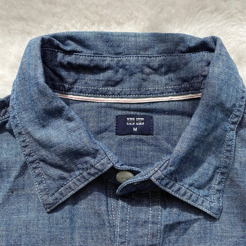 Uniqlo NWOT Men's Denim Utility Long-Sleeve Shirt, Blue Denim Classic, S/M - Picture 8 of 10